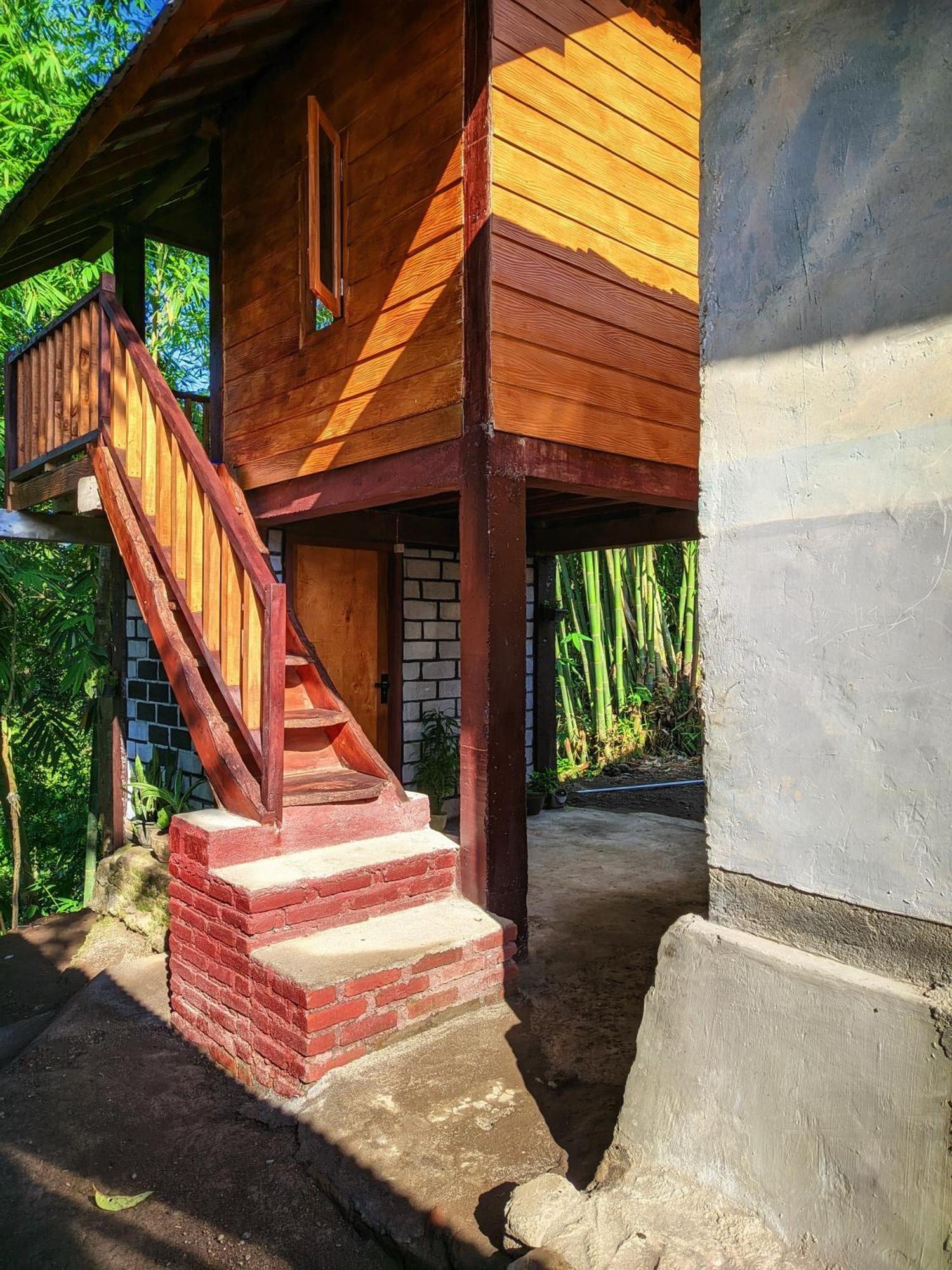 Jonny'S Places Tetebatu Bagian luar foto